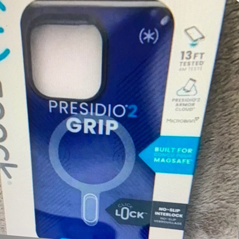 Speck Presidio2 Grip Navy Phone Case